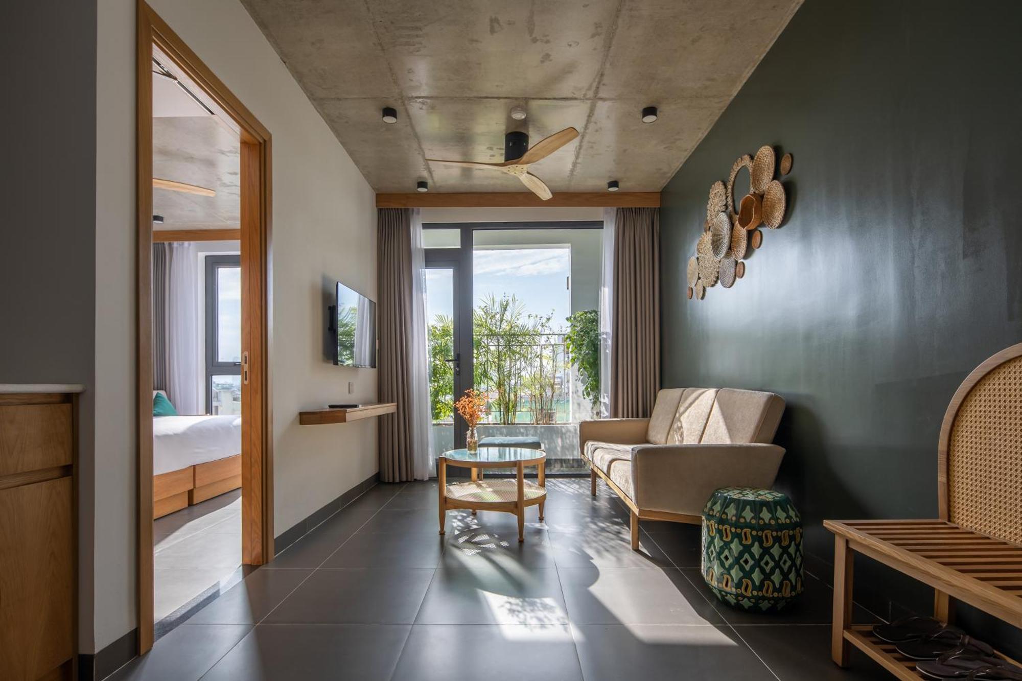 Hotel Leaf Beachfront Da Nang