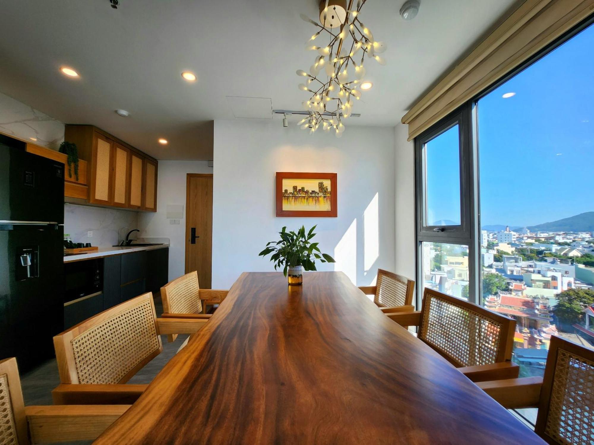 Leaf Beachfront 4* Da Nang