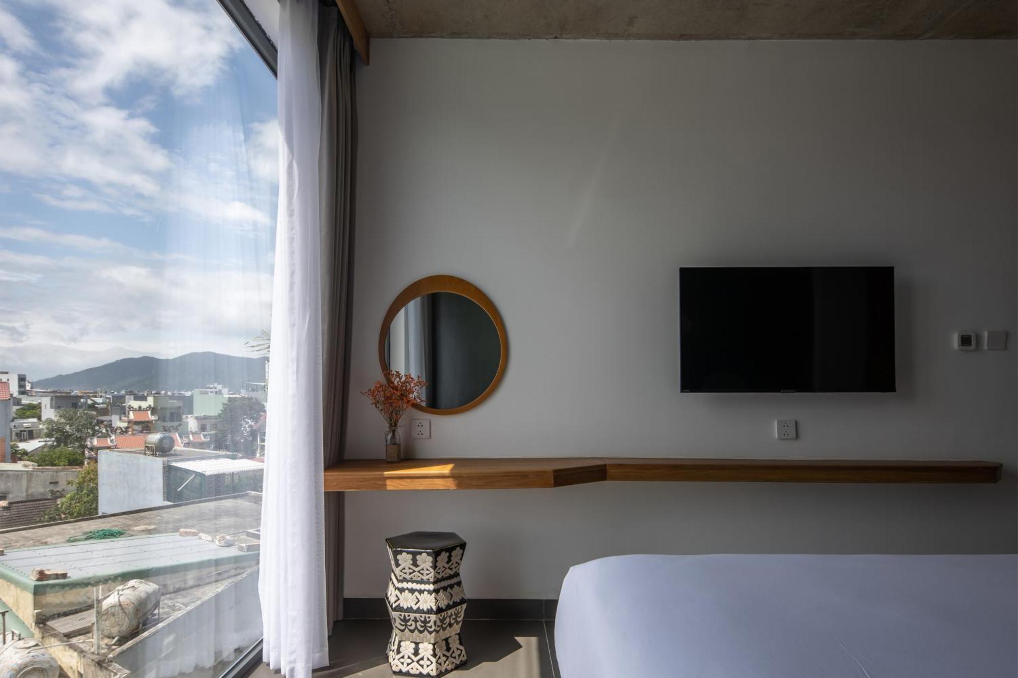 Leaf Beachfront 4*